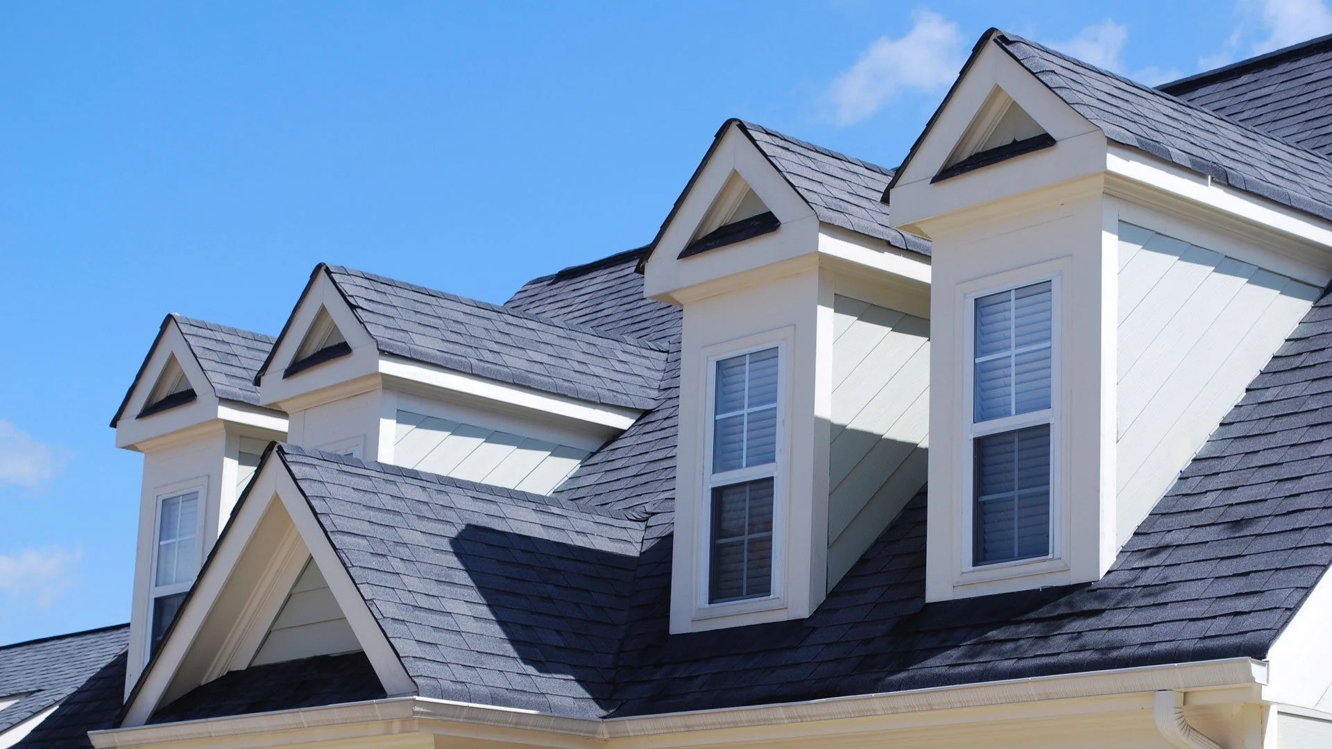 Residential roofing project
